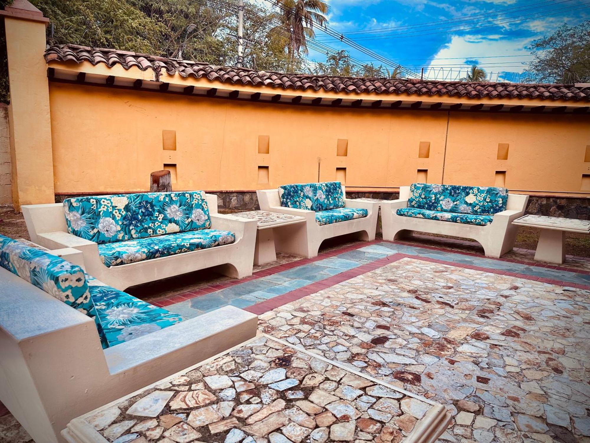Hotel Porton Del Sol Santa Fe de Antioquia Εξωτερικό φωτογραφία